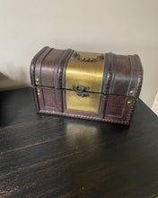 Load image into Gallery viewer, Only portal I have come across- no reserve