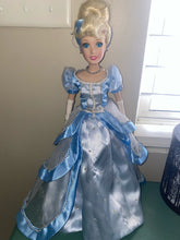 Load image into Gallery viewer, Arabelle~ mood shifter in home