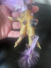 Load image into Gallery viewer, Great at opening psychic abilities
