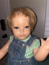 Load image into Gallery viewer, Chelsea~ very strong manipulator ~ really large vessel