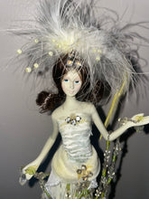 Load image into Gallery viewer, Posy~fairy~creates magic
