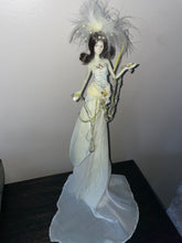 Load image into Gallery viewer, Posy~fairy~creates magic