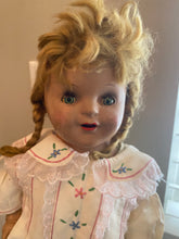 Load image into Gallery viewer, Ada~ ancient psychic ~ Antique vessel -Personal friend