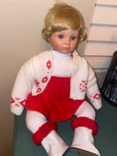 Load image into Gallery viewer, Reserved ~Kelly ~Sunny~Independent toddler~ larger vessel ends 2/7