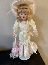 Load image into Gallery viewer, Strong telepathic
